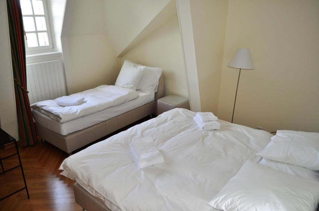 Domaine De Mont-Renaud Hotel Boncourt Bagian luar foto